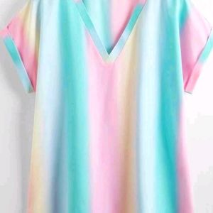 OMBRE BATWING SLEEVE VNECK BLOUSE